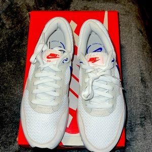 Brand New Nike women’s running shoes